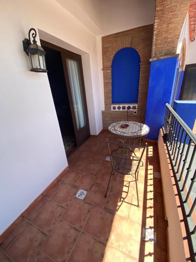Hotel Rural La Posada De Las Cigueenas Jerez De Los Caballeros Ngoại thất bức ảnh