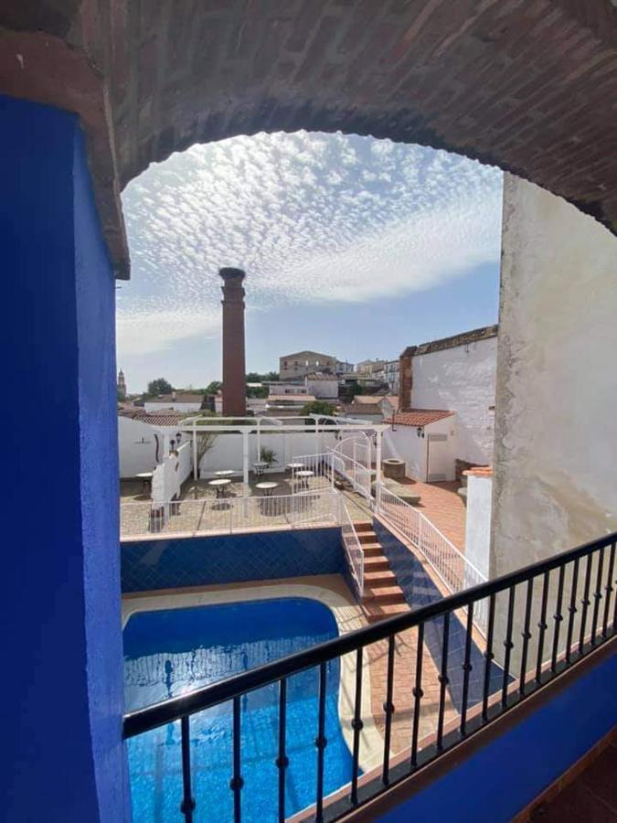 Hotel Rural La Posada De Las Cigueenas Jerez De Los Caballeros Ngoại thất bức ảnh