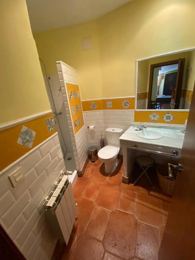Hotel Rural La Posada De Las Cigueenas Jerez De Los Caballeros Ngoại thất bức ảnh