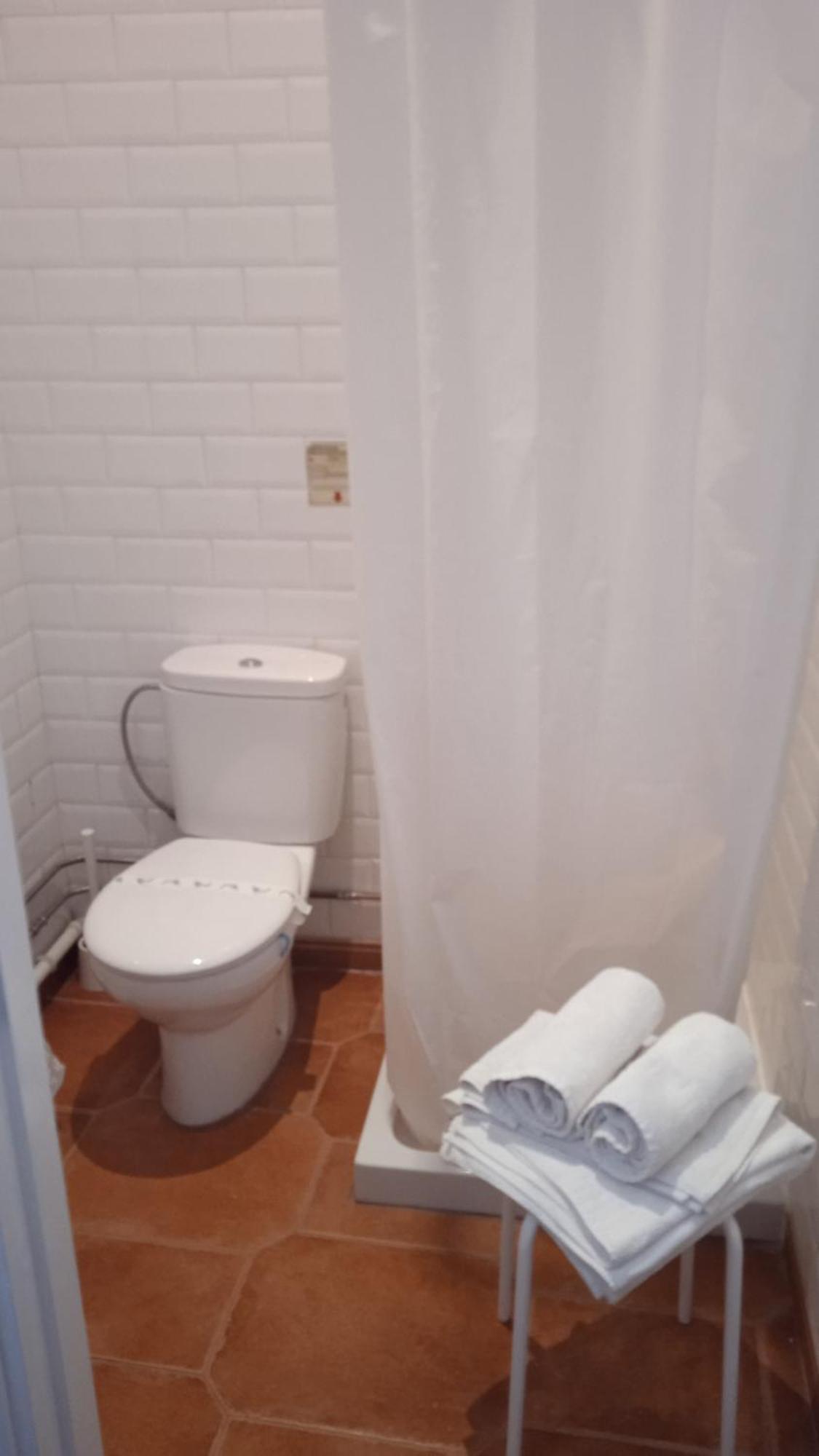 Hotel Rural La Posada De Las Cigueenas Jerez De Los Caballeros Ngoại thất bức ảnh