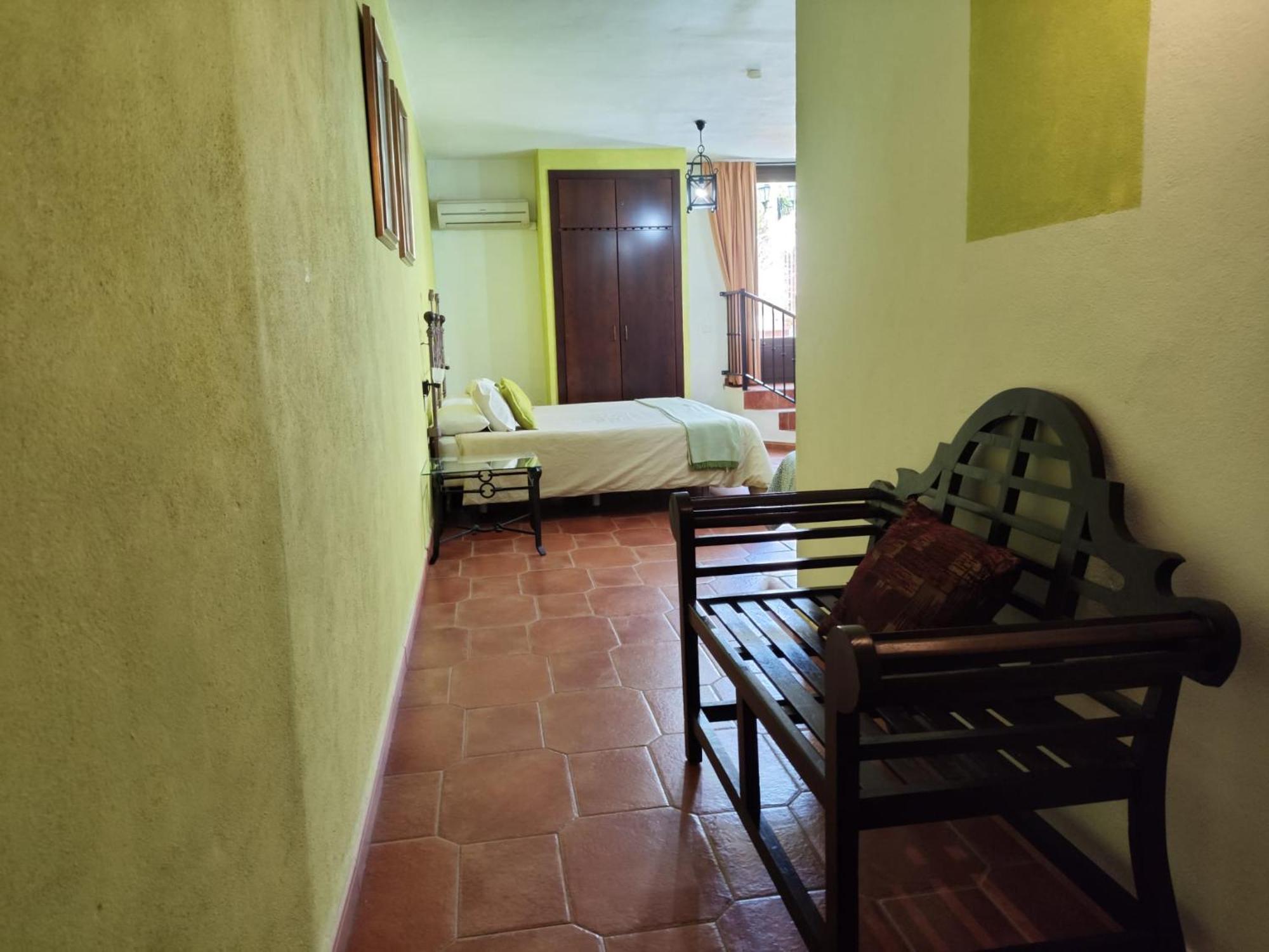 Hotel Rural La Posada De Las Cigueenas Jerez De Los Caballeros Ngoại thất bức ảnh